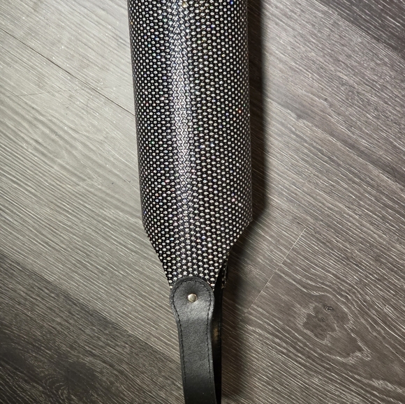 Black W rhinestone WINE tote! - Picture 4 of 8